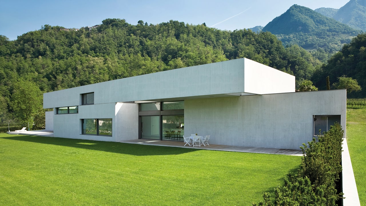 Zakładanie trawnika w rolce – łatwa pielęgnacja i jakość | Zielona Rolka